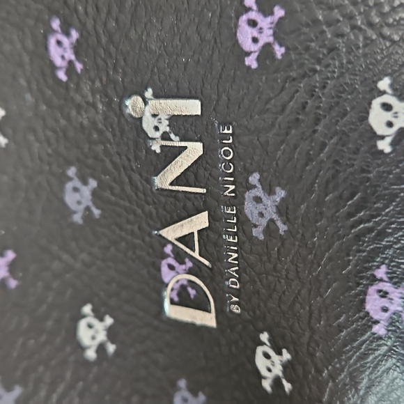 Dani Nightmare Before‎ Christmas Backpack - Picture 9 of 9